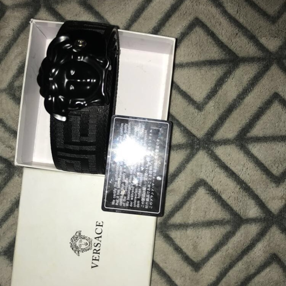Black Versace belt